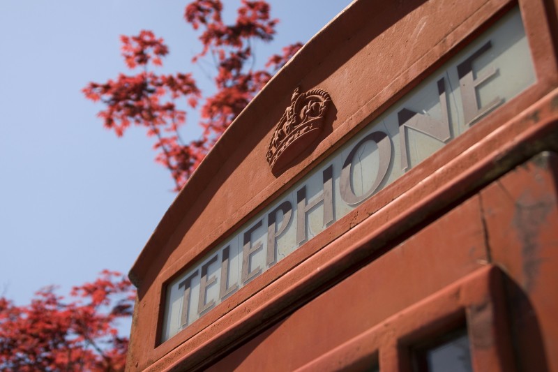 phone-box-238454_1920